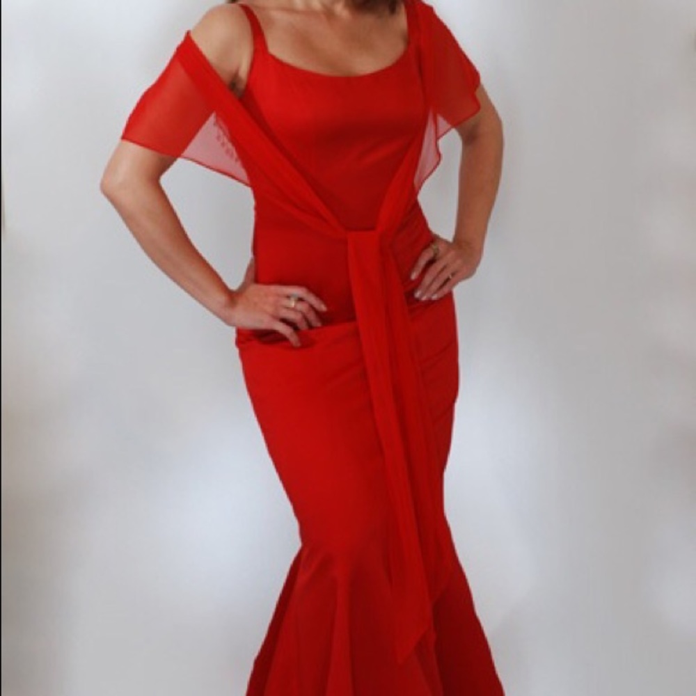 Red mermaid gown size 4 price $75